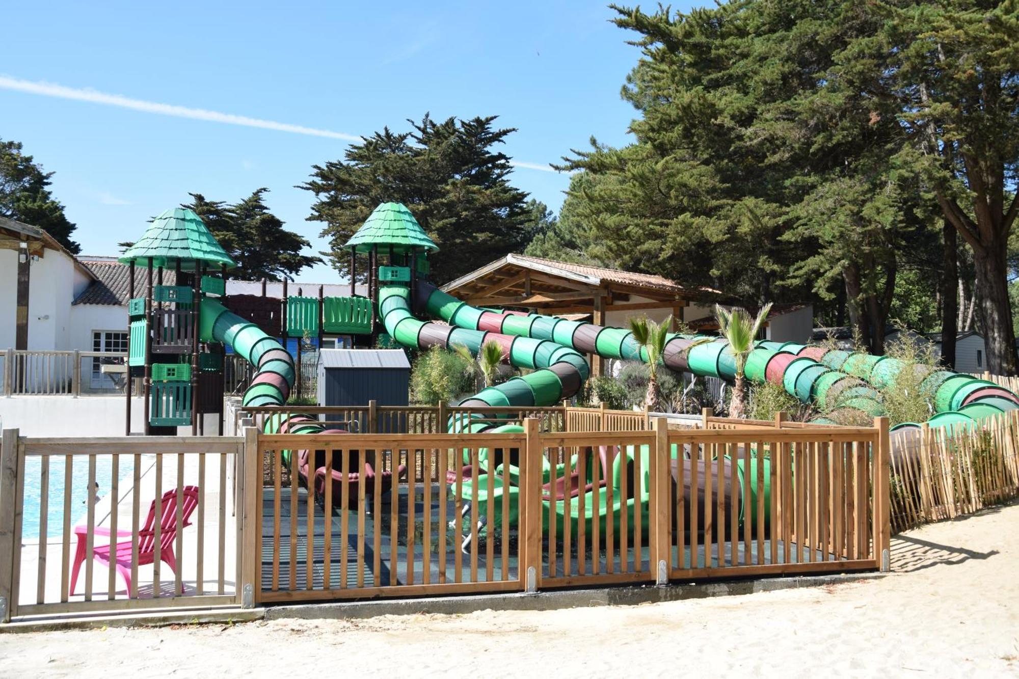 Camping Les Maraises Saint-Martin-de-Ré Exteriör bild