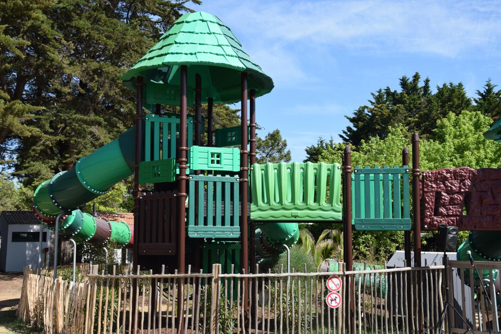 Camping Les Maraises Saint-Martin-de-Ré Exteriör bild