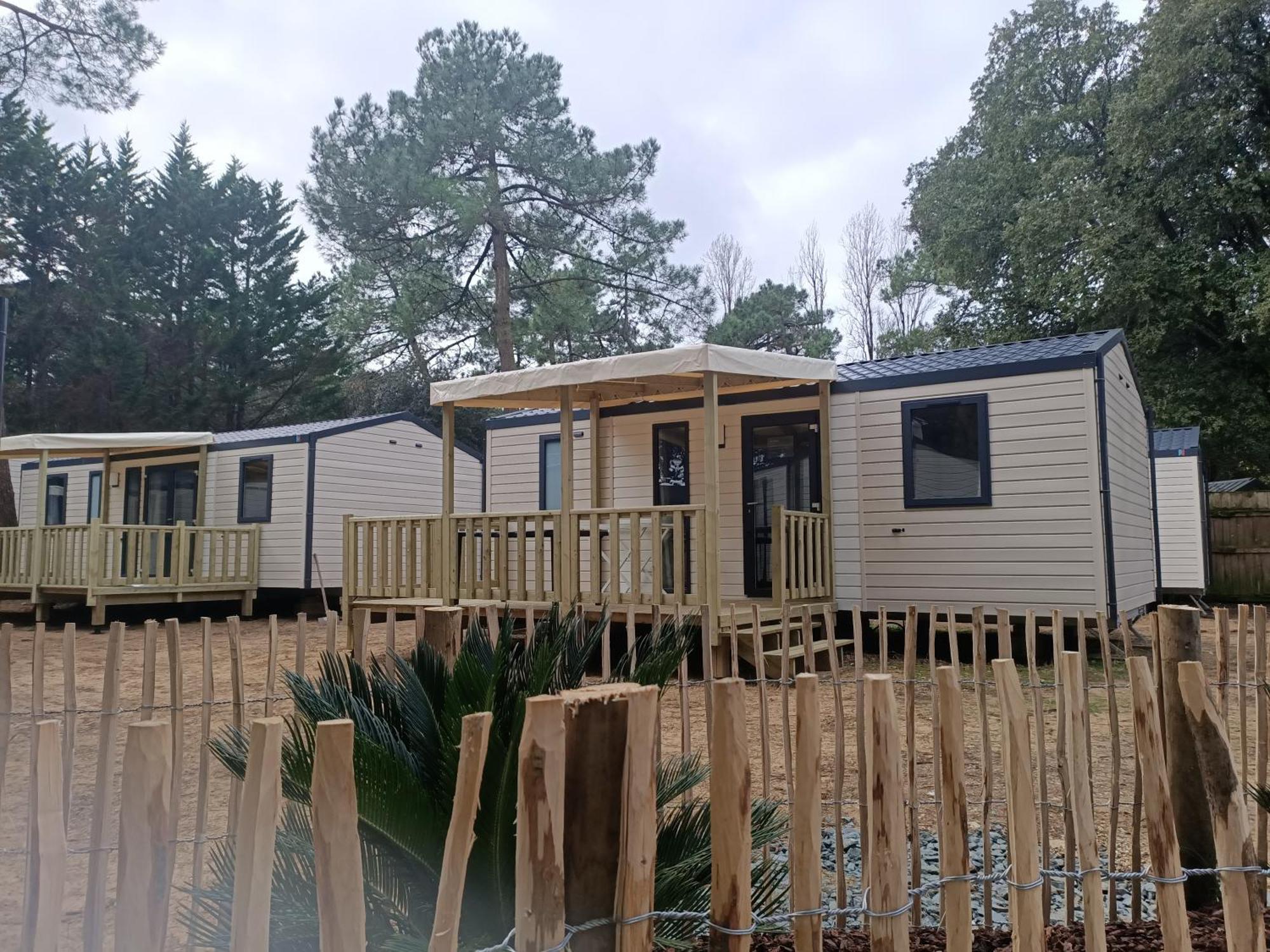 Camping Les Maraises Saint-Martin-de-Ré Exteriör bild