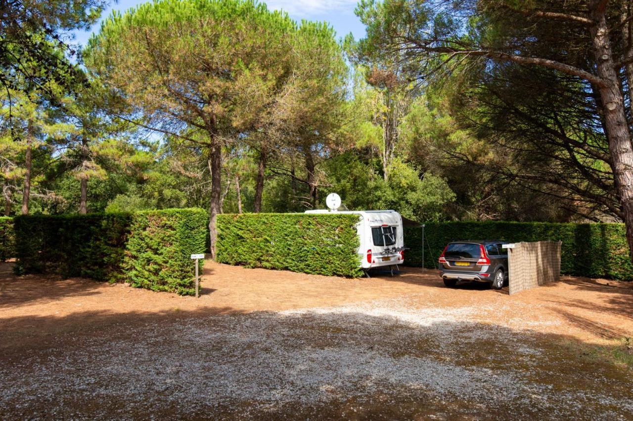 Camping Les Maraises Saint-Martin-de-Ré Exteriör bild