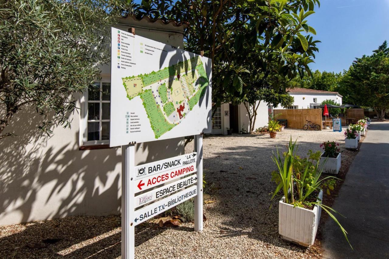Camping Les Maraises Saint-Martin-de-Ré Exteriör bild