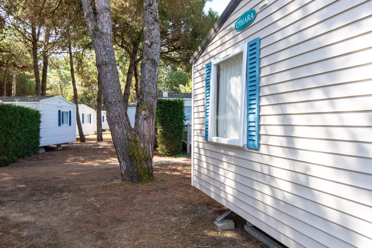 Camping Les Maraises Saint-Martin-de-Ré Exteriör bild